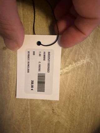 Gafas de sol Versace doradas y negras