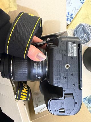 “Nikon D7500 + objetivo Nikon AF-S DX 18–55mm f/3.