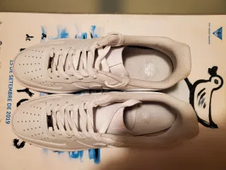 Nike Air Force 1 Triple White