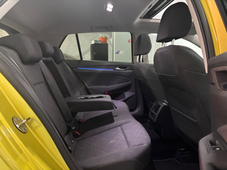 VOLKSWAGEN Golf Life 2.0 TDI 110kW 150CV DSG