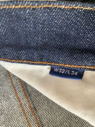 Gant. Pantalón vaquero slim. W32 L34