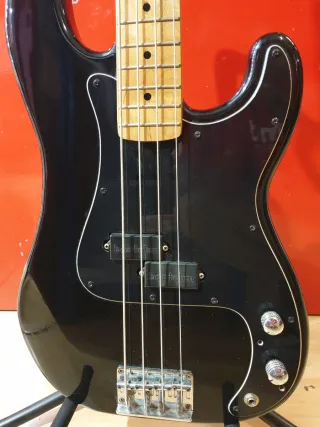 Bajo ASSIA Negro Pastillas Bartolini