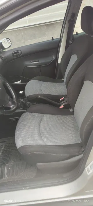 Peugeot 206 2004