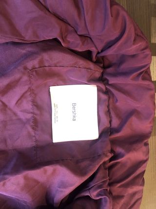 Chaqueta acolchada morada para niña