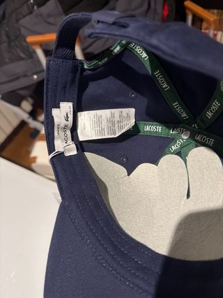 Gorra Lacoste Azul con Cocodrilo Verde