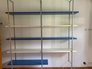 Estantería juvenil madera y metal