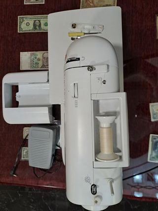 Máquina de coser Singer Stylist modelo 9100