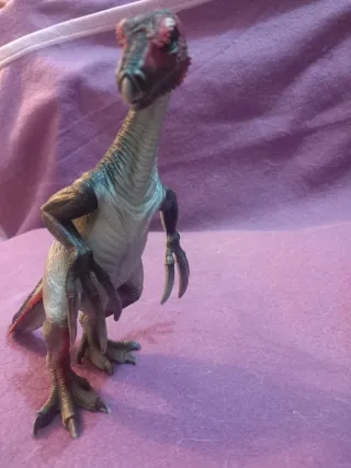 Action Figure Therizinosaurus Grande