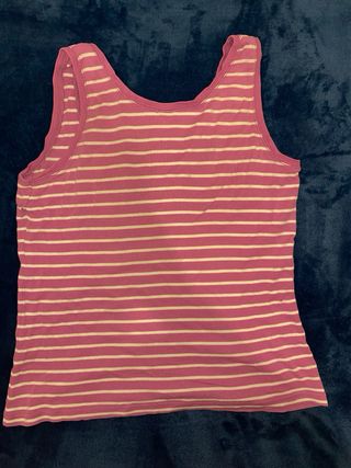 Camiseta de tirantes rosa y blanca