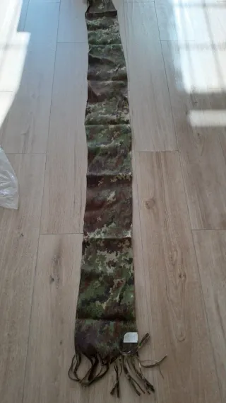 Sciarpa militare vegetata