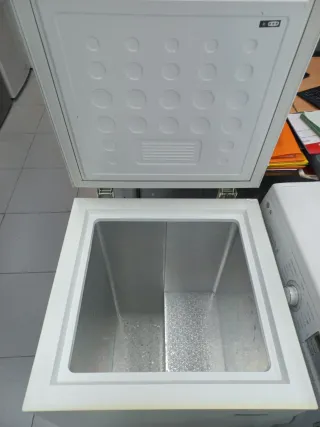 Congelador arcón Benavent pequeño