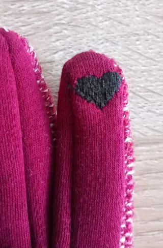 Guantes de lana con hebilla