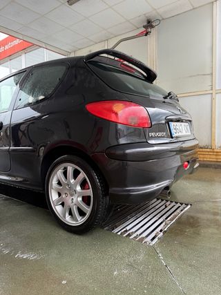 Peugeot 206 GTI