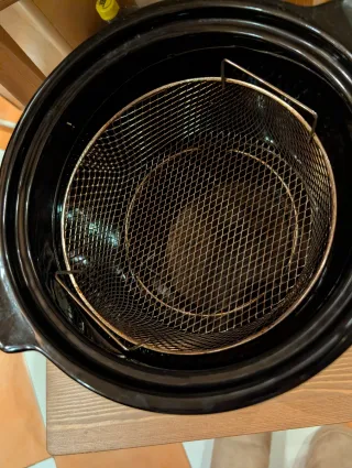 Freidora de aire negra marca: FREI MAGIC