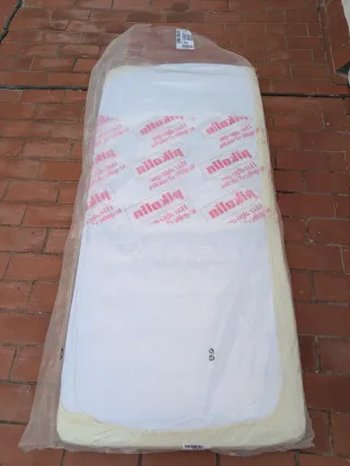 Colchón Pikolin sin estrenar.