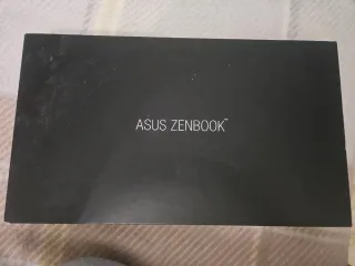 Asus Zenbook touch screen