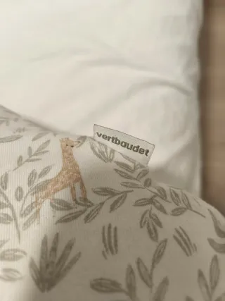 Cojín de lactancia estampado