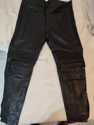 Chaqueta de cuero Attraction Talla 50(XXL) y pant