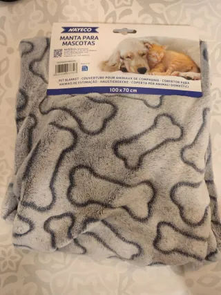 Manta para mascotas Nayeco huesos 100x70cm