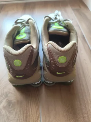 Nike Shox Ride 2 Supreme Beige/Verde nuove