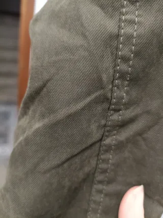 Parka verde militar con capucha