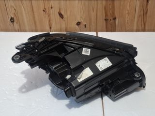 FARO LED DELANTERO IZQ. MERCEDES BENZ