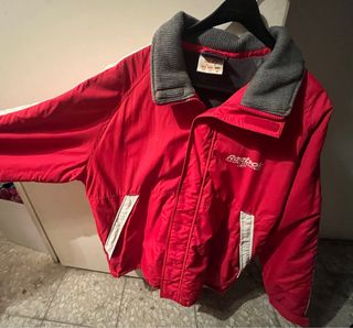 Chaqueta Reebok Roja y Blanca (Talla S Hombre)