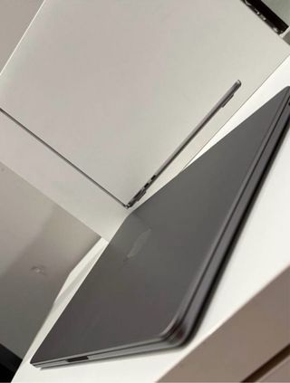 MacBook Air M3 Space Gray