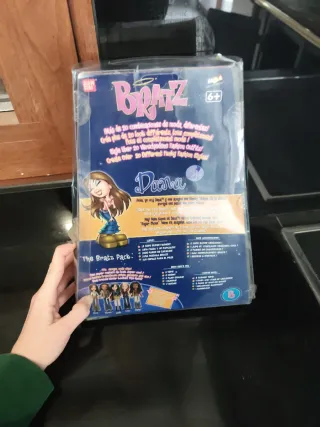 Bratz Dana Hippie Chic Muñeca