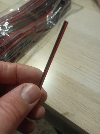 Cable LED 60m Rojo y Negro