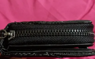 Portafoglio donna nero trapuntato