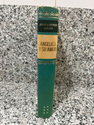 ANGÉLICA Y SU AMOR