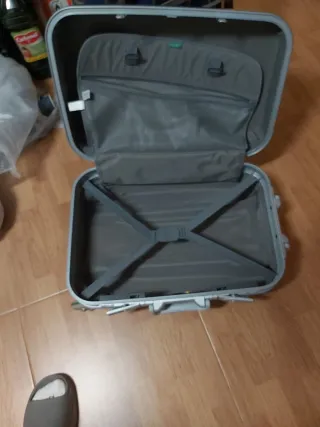 Maleta Benetton Cabina Gris