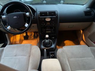 Ford Mondeo 2001