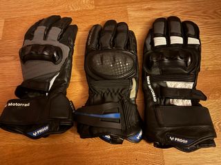 Guantes BMW Talla 9.5 , cada par cuesta 90 ,