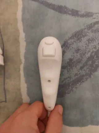 Mando Nunchuck Nintendo Wii Blanco ESCUCHO OFERTA