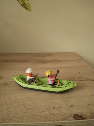 Barca hinchable Playmobil con figuras