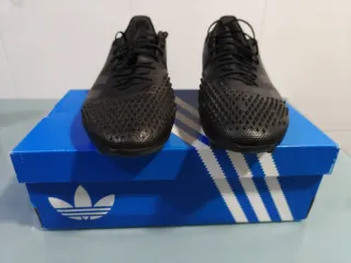 Botas de fútbol Adidas PREDATOR Negras