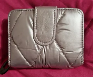 Portafoglio donna trapuntato