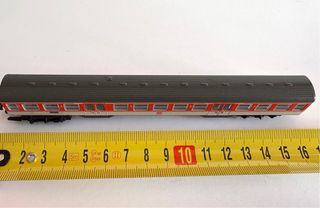 Coche o vagón de pasajeros FLEISCHMANN escala N