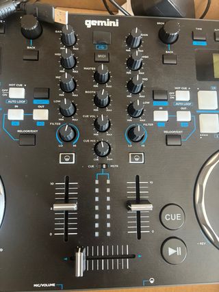 Controlador DJ Gemini GMX 2 Canales. Nueva