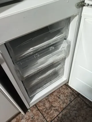 Nevera Indesit Blanca A+ con 1 año de garantía