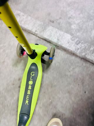 Patinete Globber 3 ruedas con luces