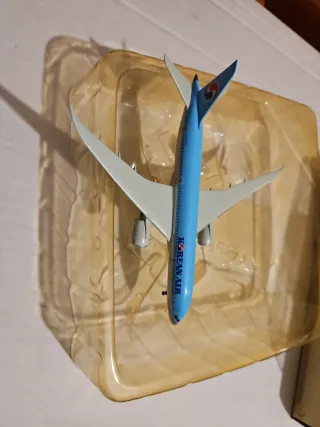 DRAGON WINGS 55926- BOEING 787-8 KOREAN AIR, ESCAL