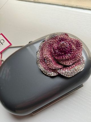 Bolso joya Drap Barcelona flor pedrería