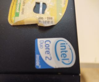 Ordenador y Monitor V7