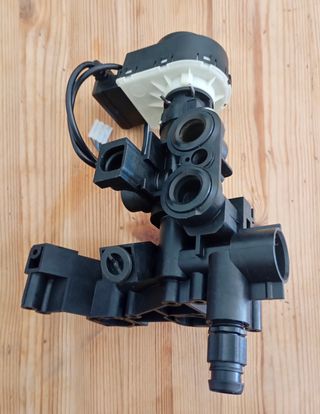 VALVULA 3 VIAS CALDERA ARISTON EGIS PLUS