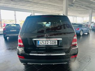 Mercedes-Benz  GL 500 4 MATIC