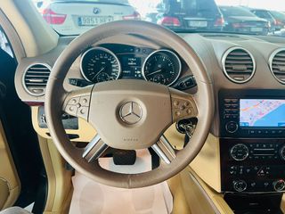 Mercedes-Benz  GL 500 4 MATIC