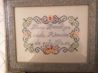 Cuadro Punto de Cruz Dios Bendiga